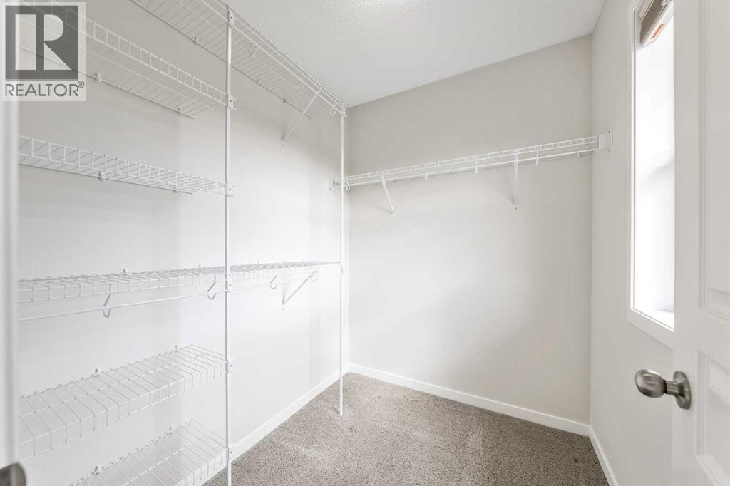 160 Sunset Point, Cochrane