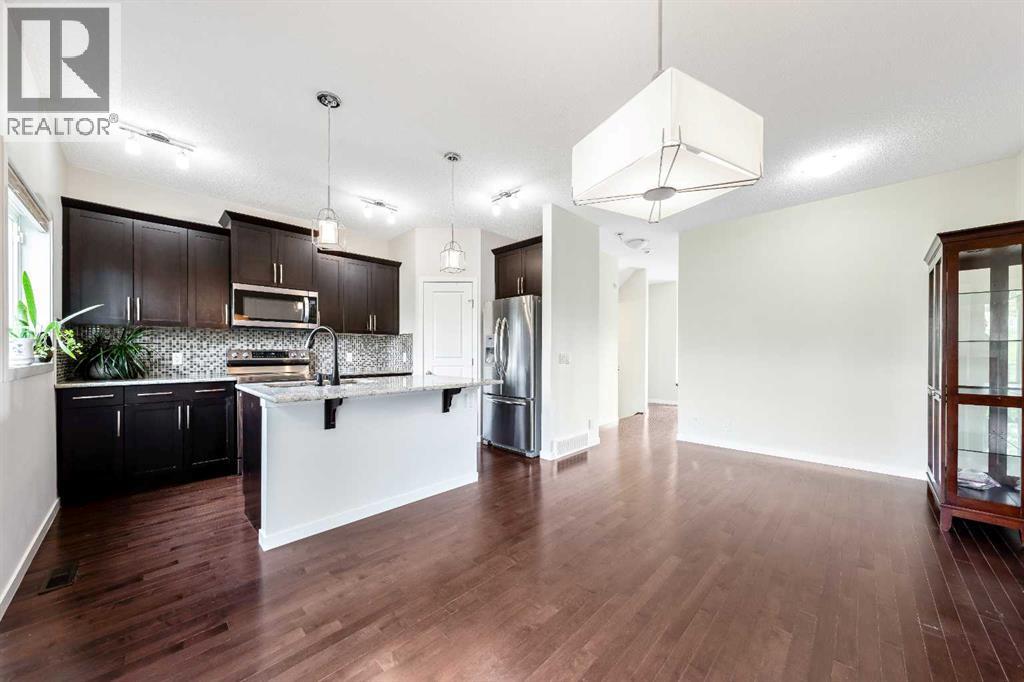 160 Sunset Point, Cochrane