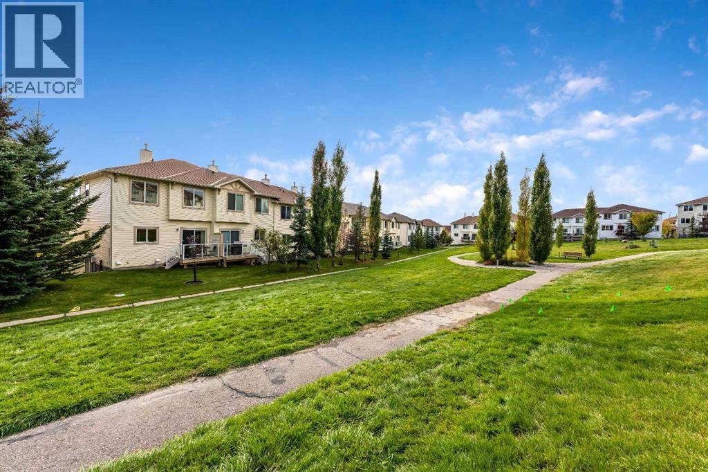 160 Sunset Point, Cochrane