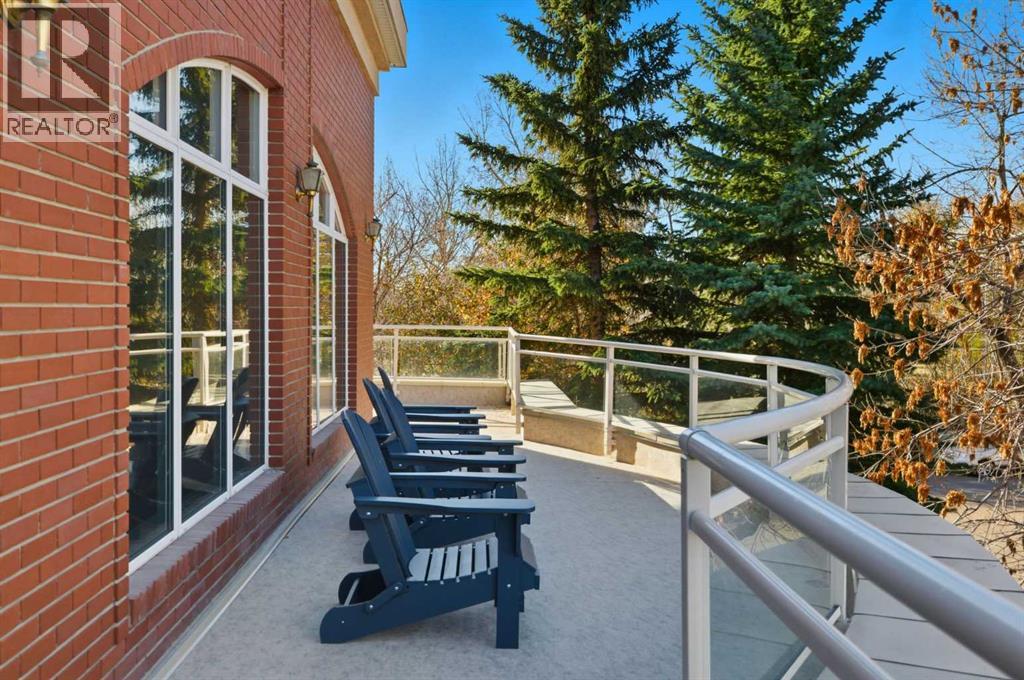 Single Family House for Sale in   Hemlock Crescent SW Spruce Cliff Calgary 