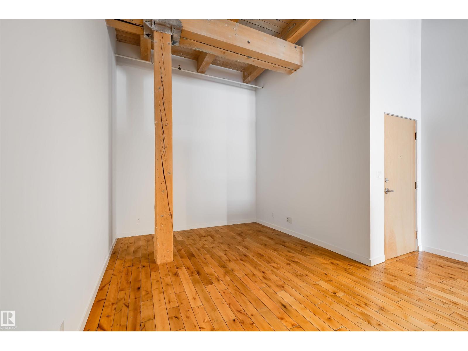 #104 10309 107 ST NW, Edmonton