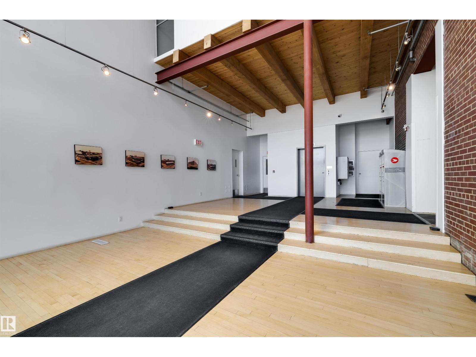 #104 10309 107 ST NW, Edmonton