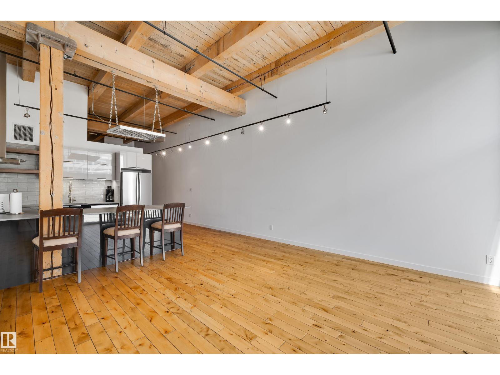 #104 10309 107 ST NW, Edmonton