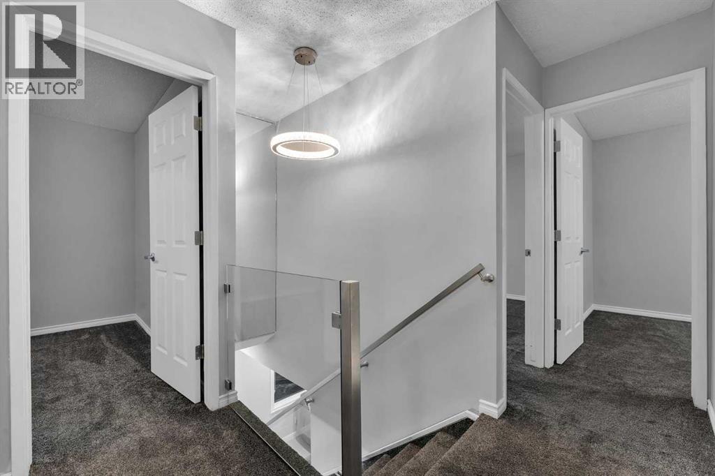 Single Family House for Sale in  Rundlecairn Road NE Rundle Calgary 