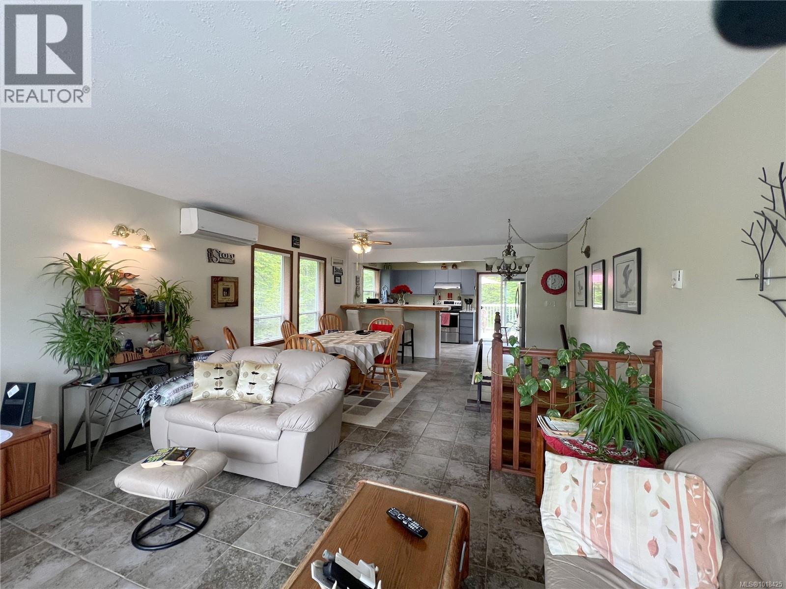 514 Cedar Cres, Gold River