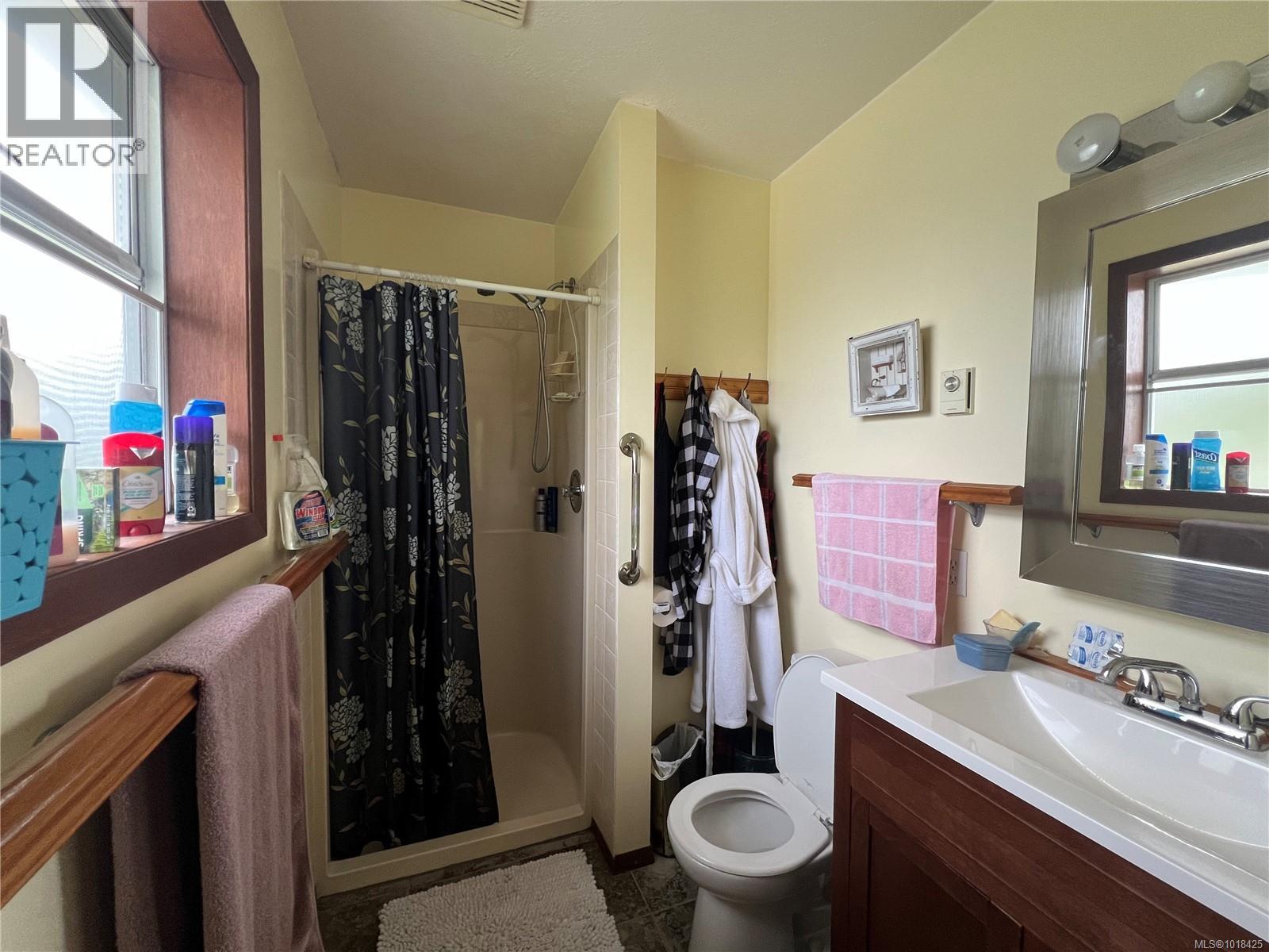 514 Cedar Cres, Gold River