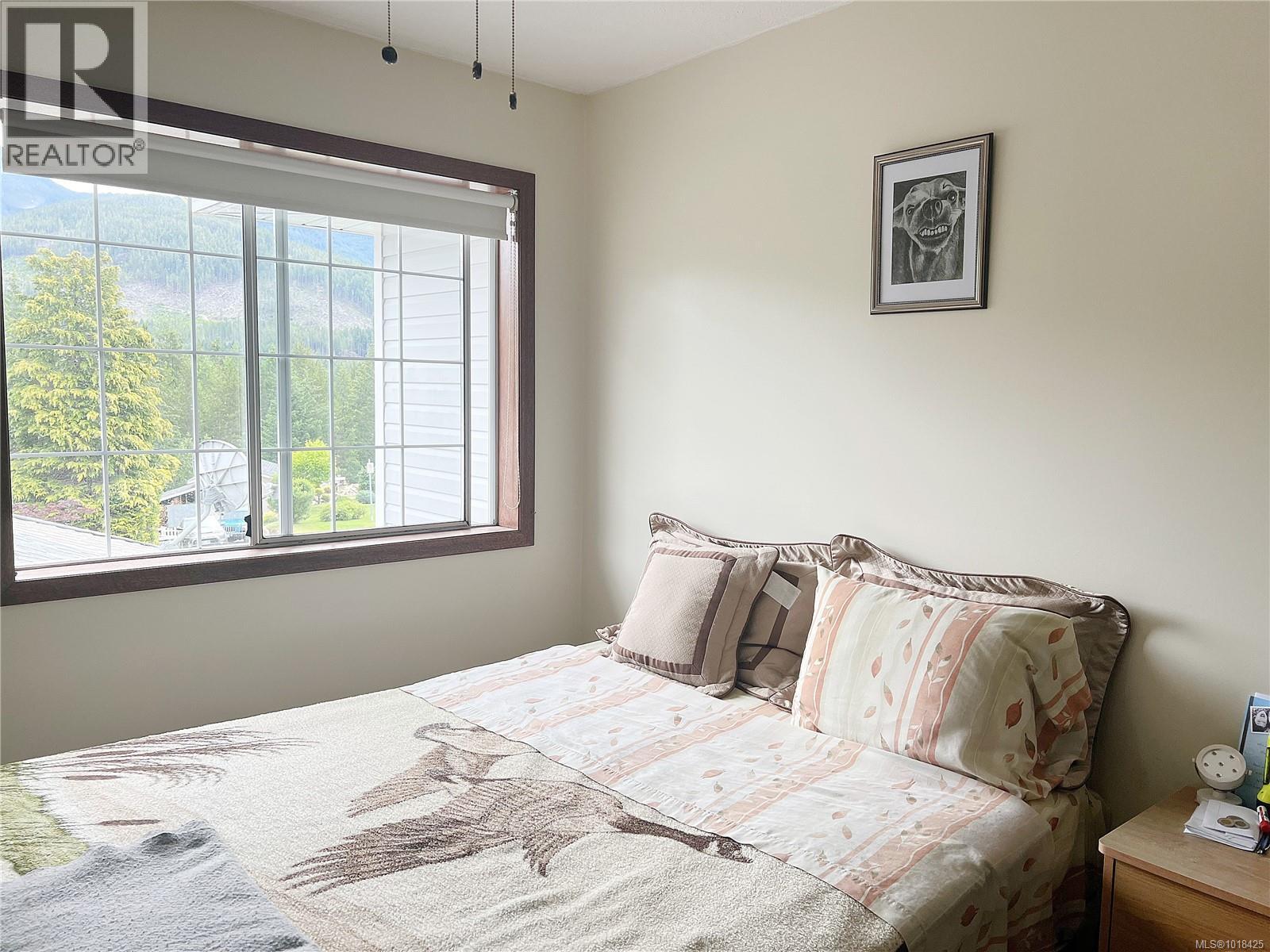 514 Cedar Cres, Gold River