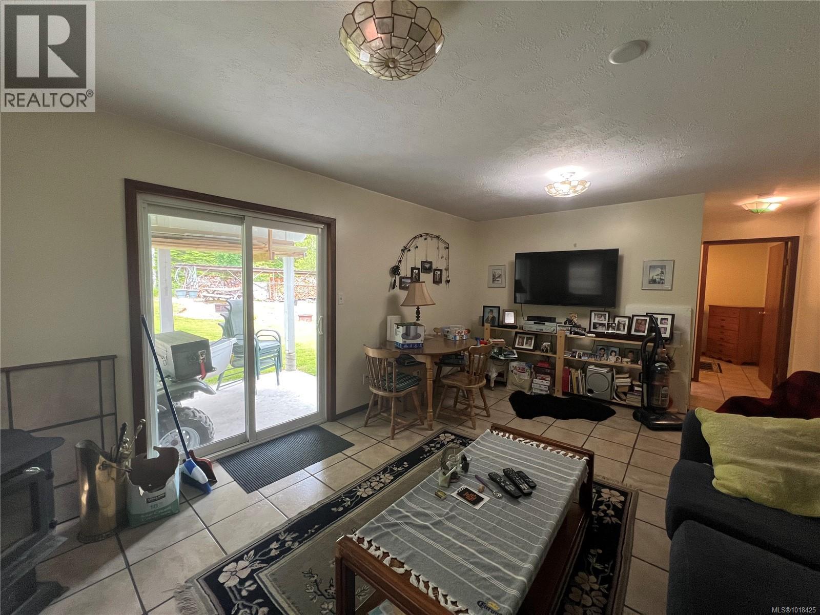 514 Cedar Cres, Gold River