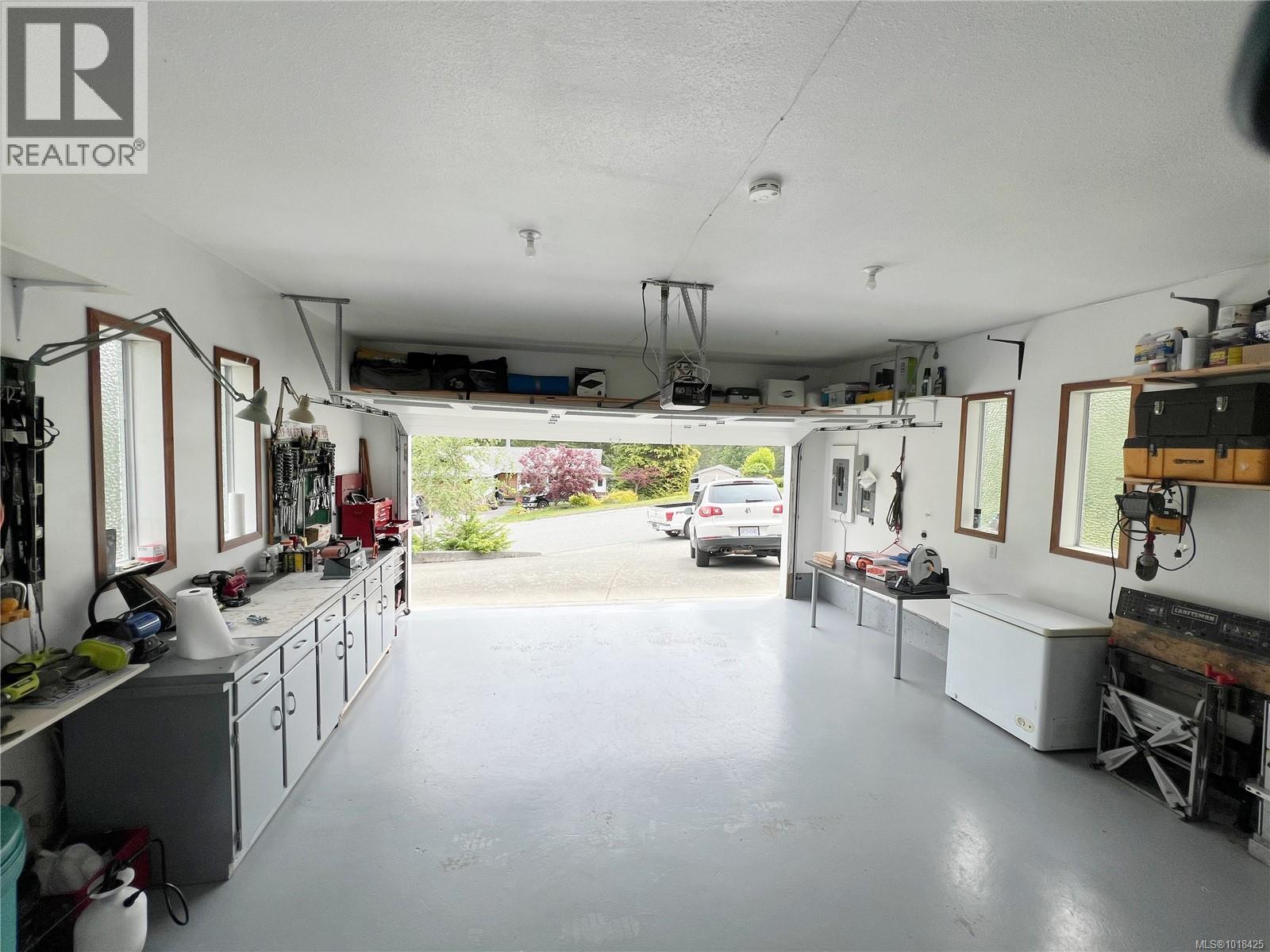 514 Cedar Cres, Gold River