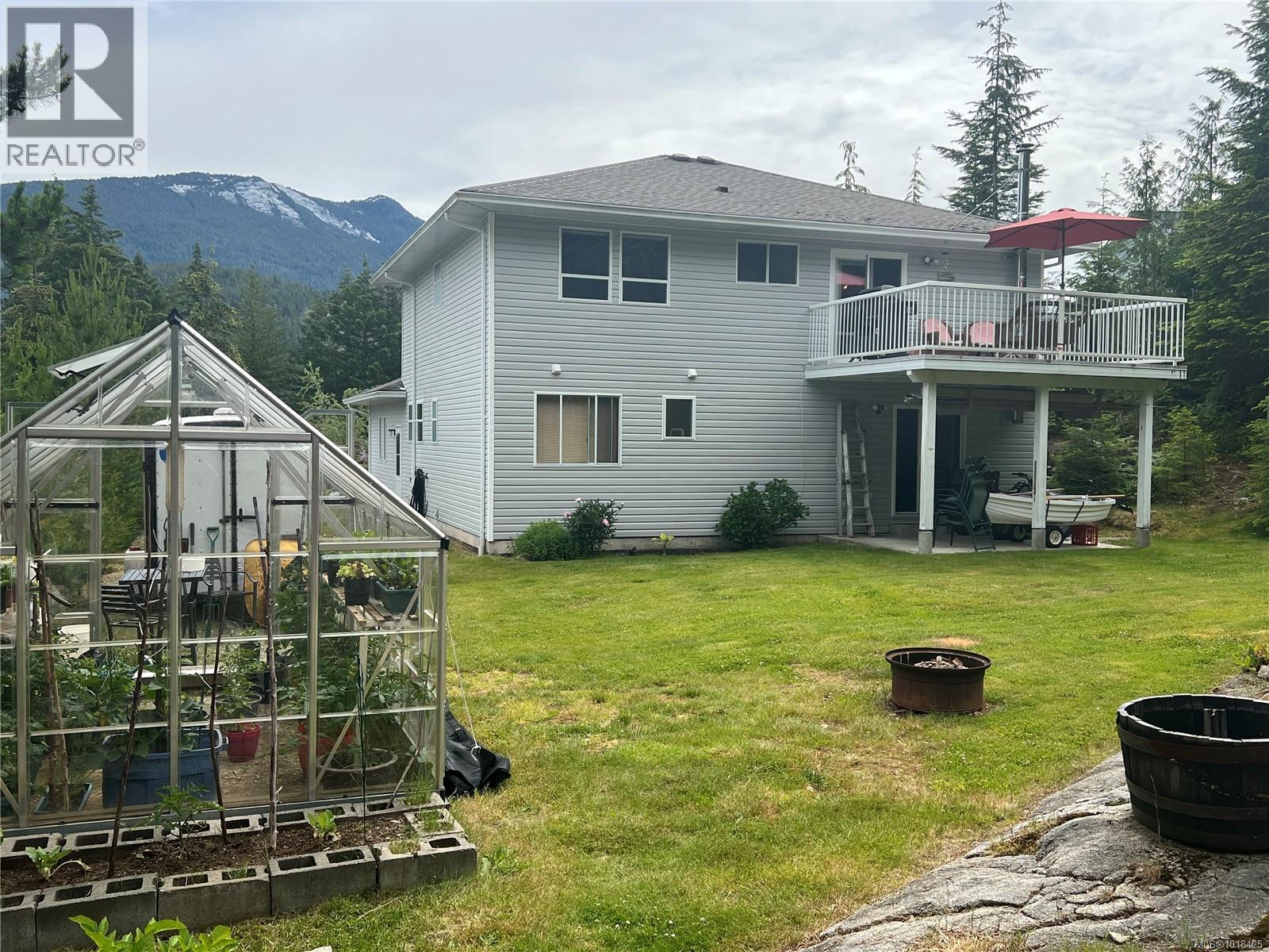 514 Cedar Cres, Gold River