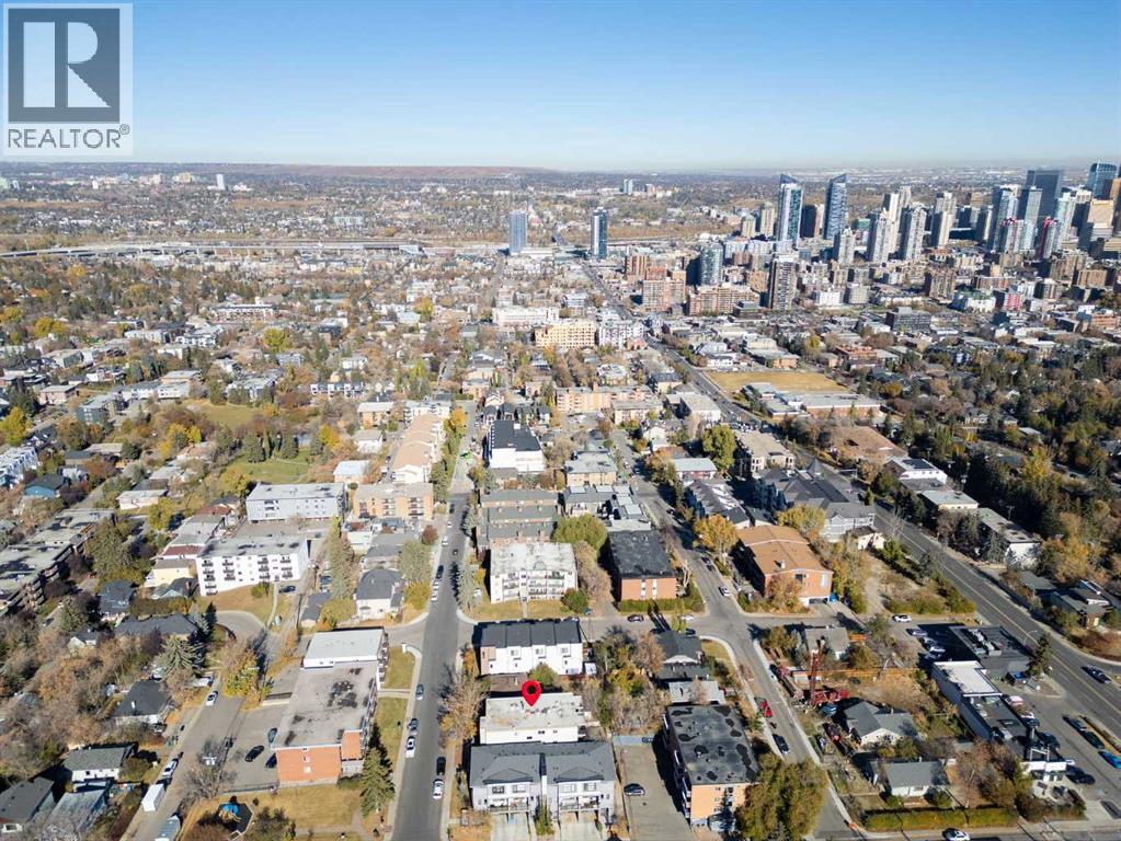 Single Family House for Sale in    Street SW Bankview Calgary 