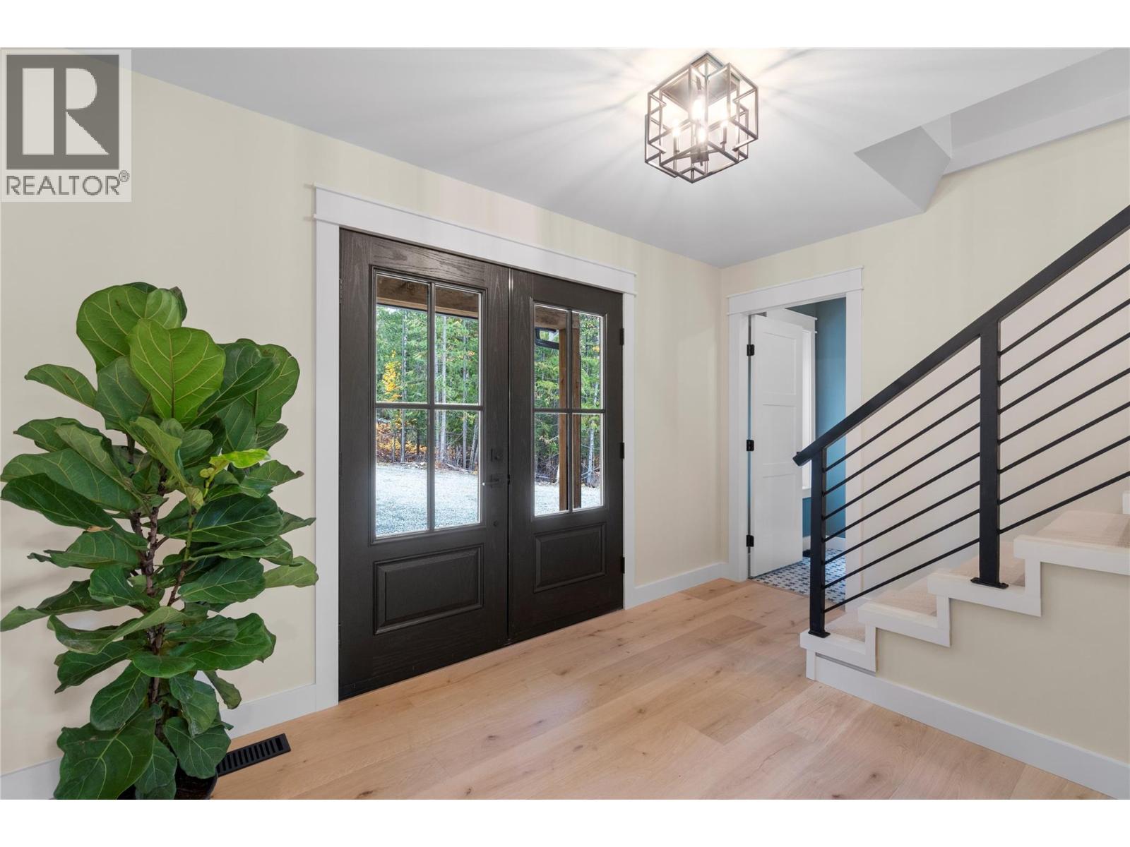  2270 Lions Ridge Road, Celista