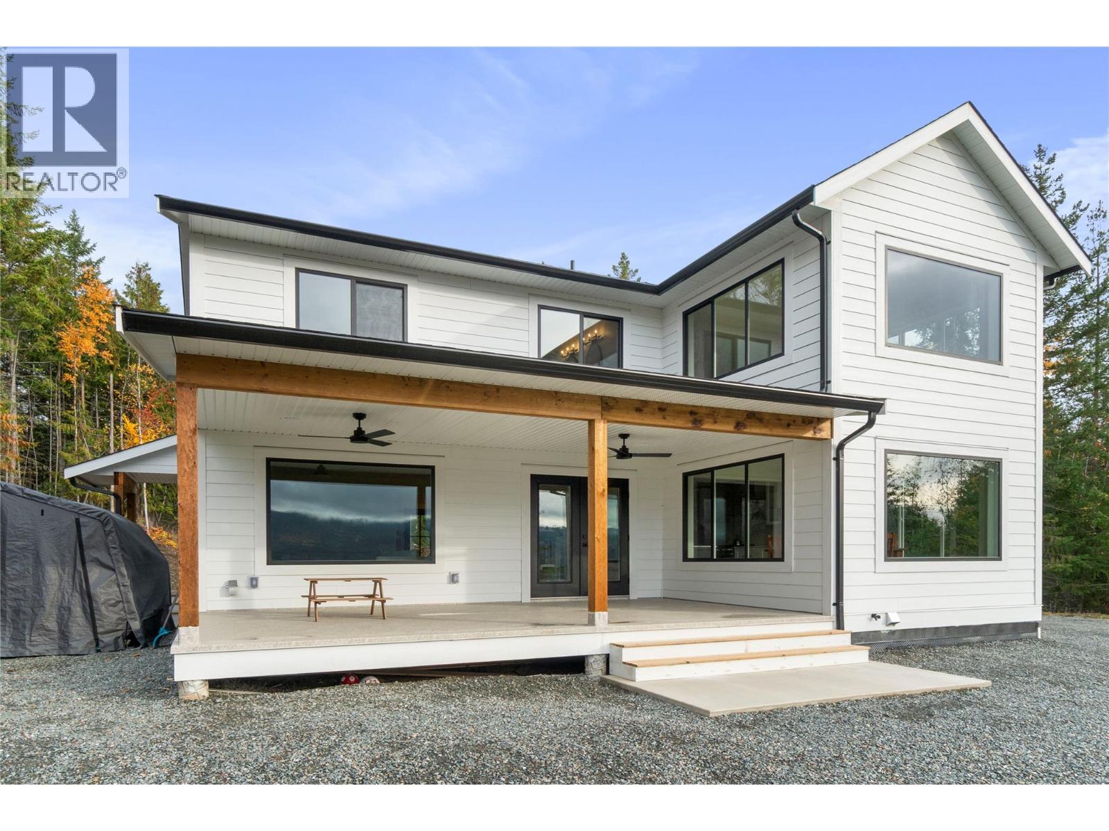  2270 Lions Ridge Road, Celista