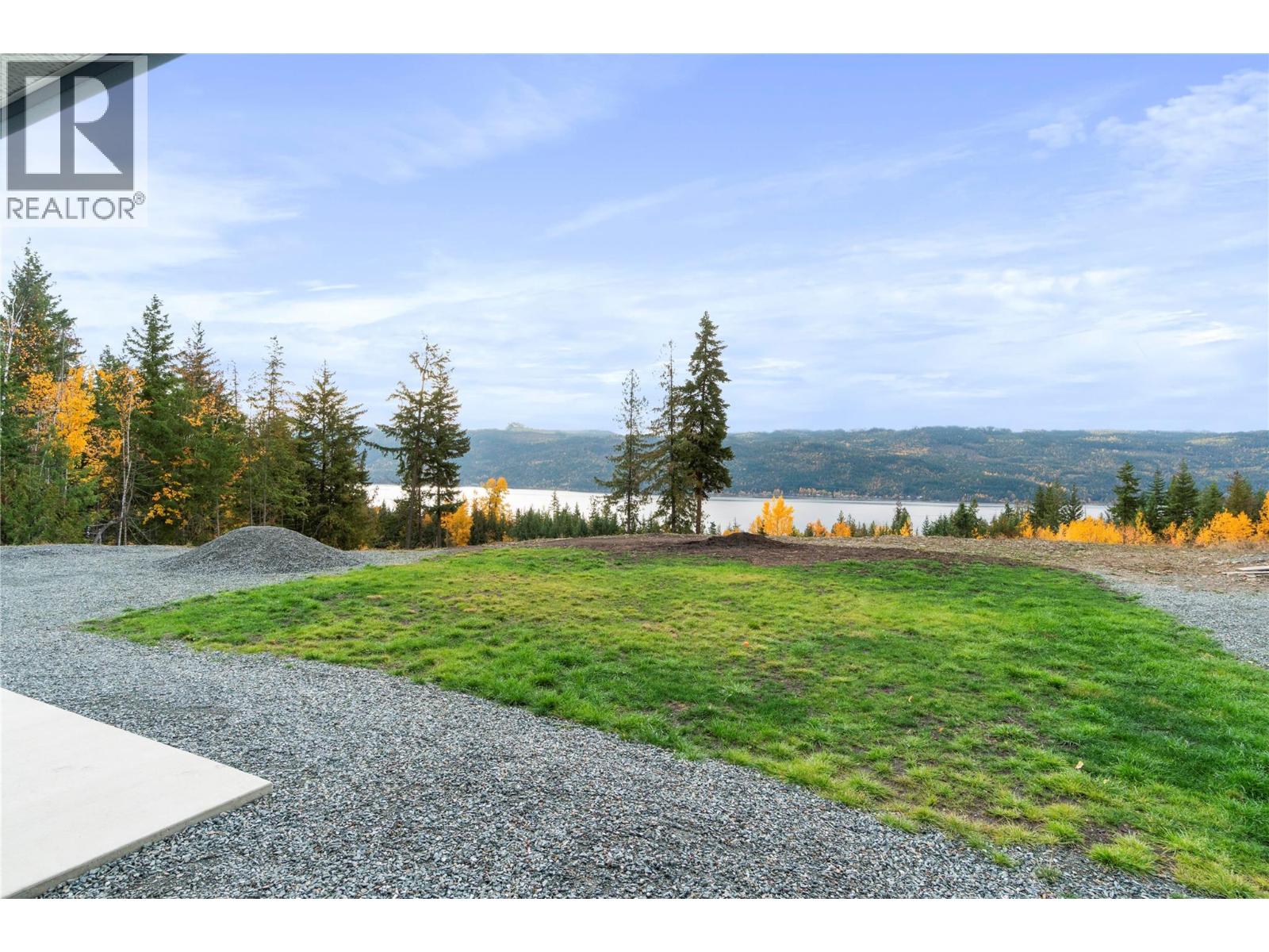  2270 Lions Ridge Road, Celista