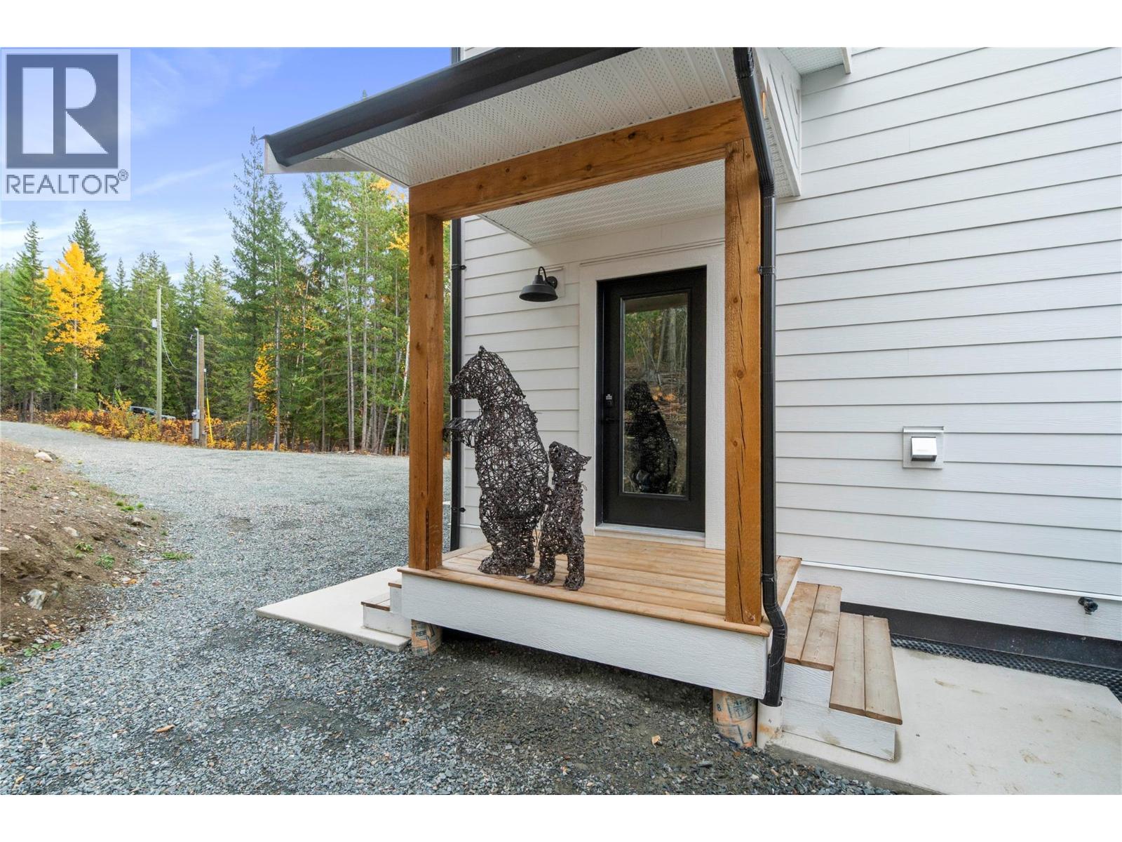  2270 Lions Ridge Road, Celista