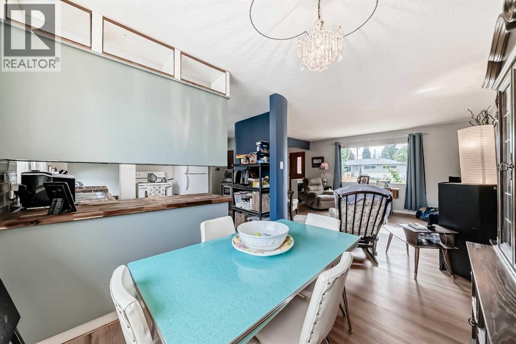 Single Family House Bungalow for Sale in  Springwood Drive SW Southwood Calgary 