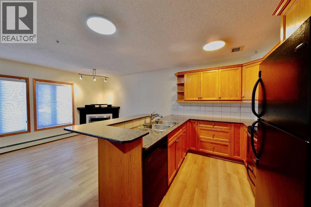 Single Family House for Sale in  Centre A Street NE Crescent Heights Calgary 