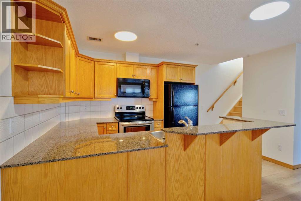 Single Family House for Sale in  Centre A Street NE Crescent Heights Calgary 