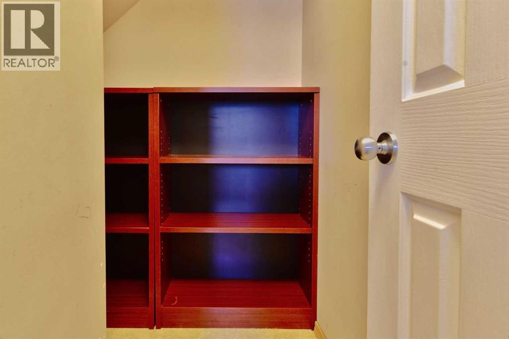 Single Family House for Sale in  Centre A Street NE Crescent Heights Calgary 