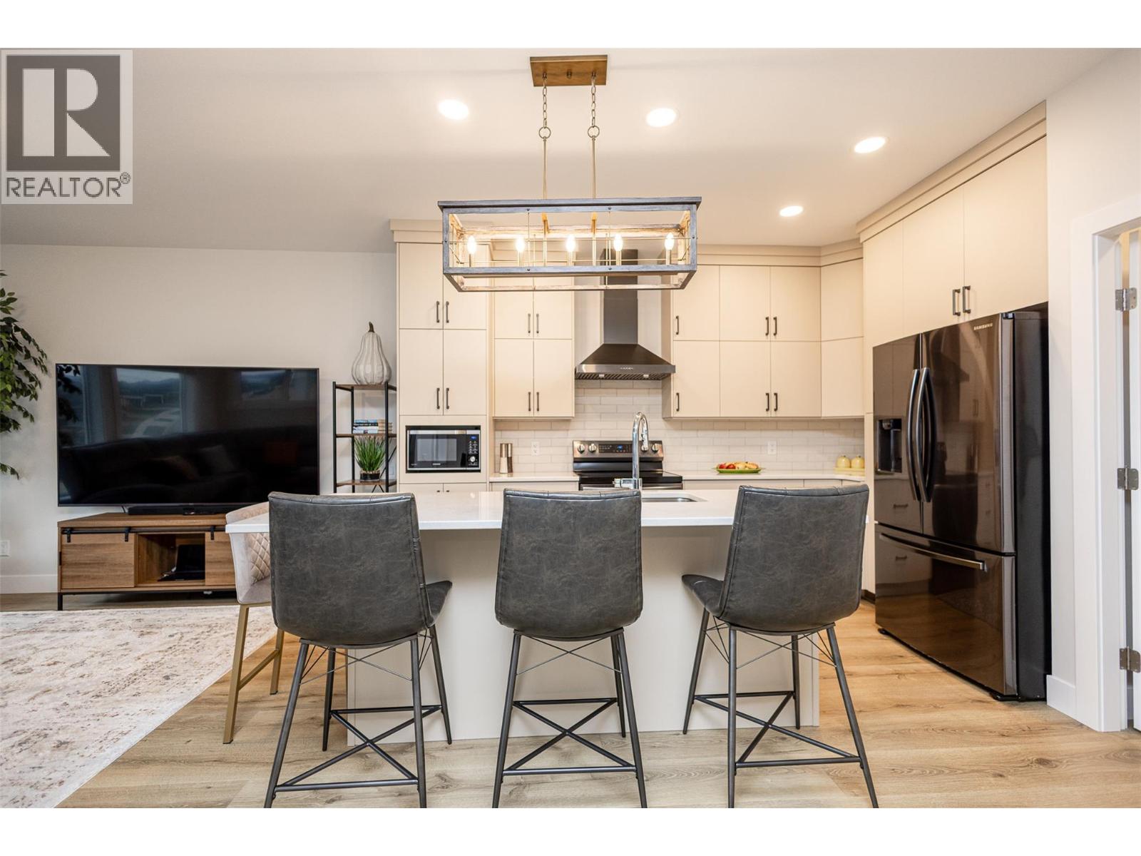  2118 Ryegrass Road, Kelowna