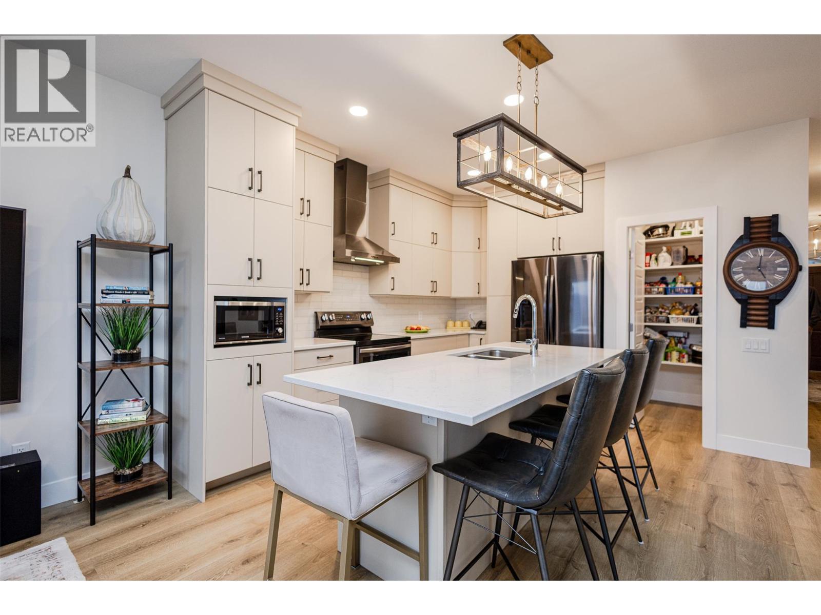 2118 Ryegrass Road - 60