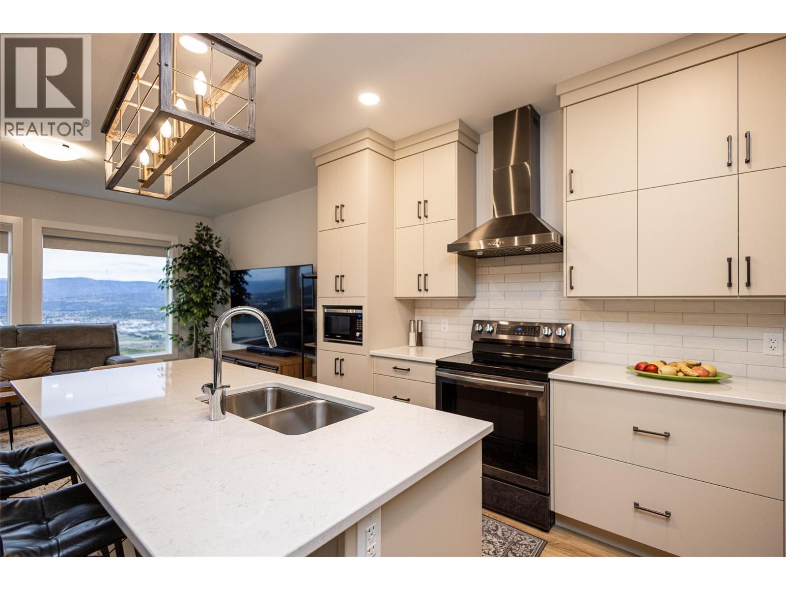  2118 Ryegrass Road, Kelowna