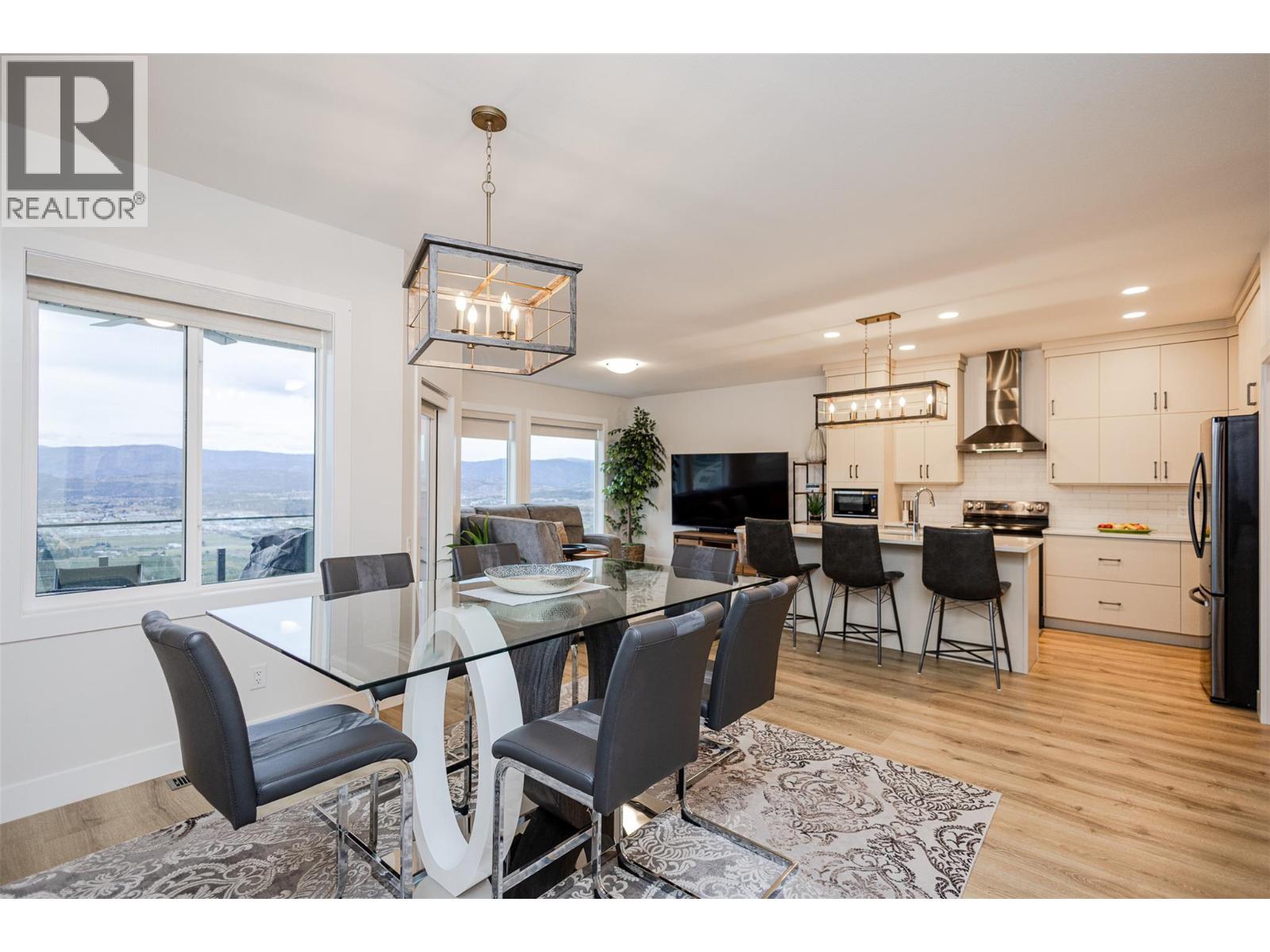  2118 Ryegrass Road, Kelowna