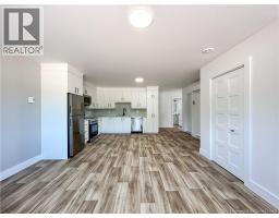 6-12 Drapeau Rue, photo 10