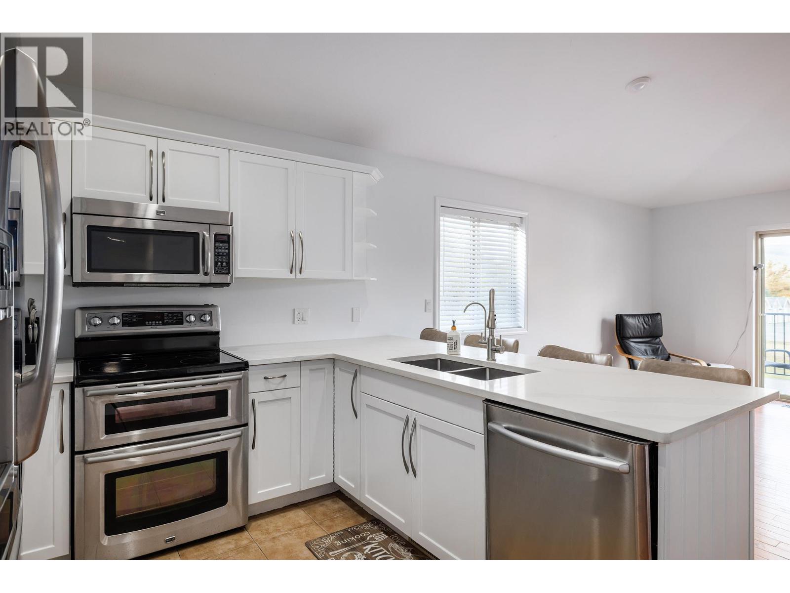 2 11392 Lodge Road, Lake Country