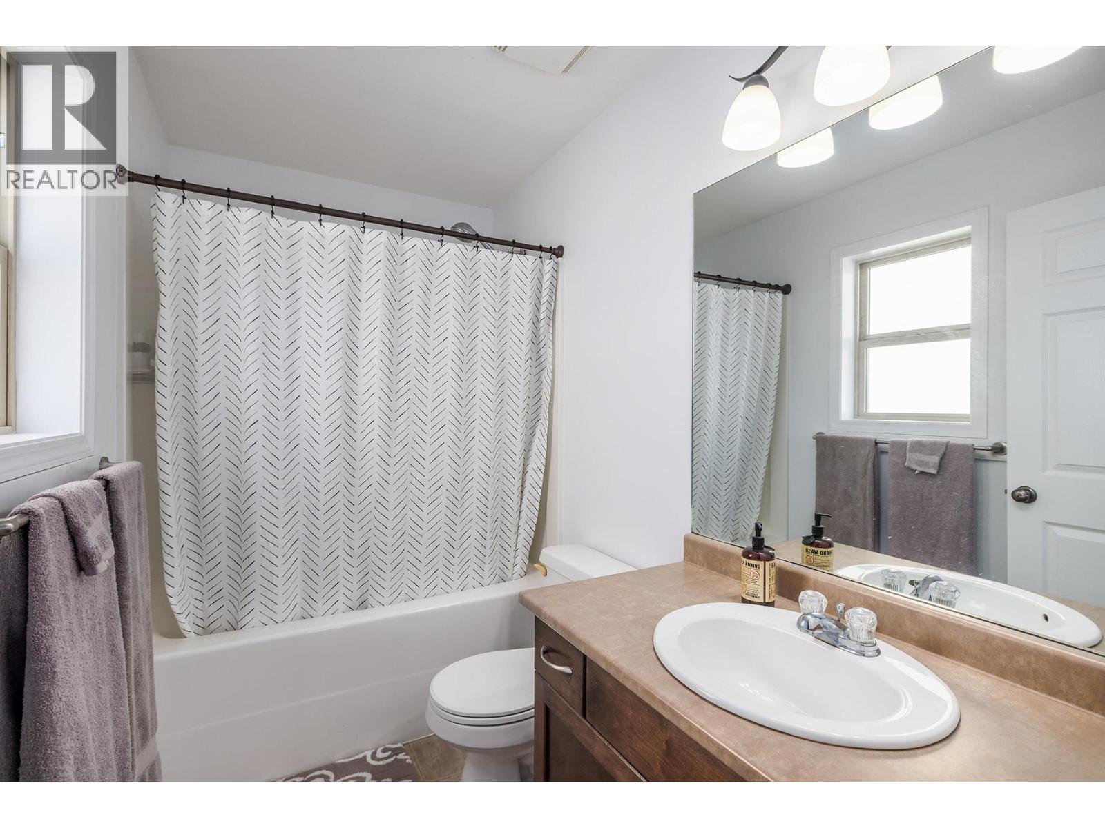 2 11392 Lodge Road, Lake Country