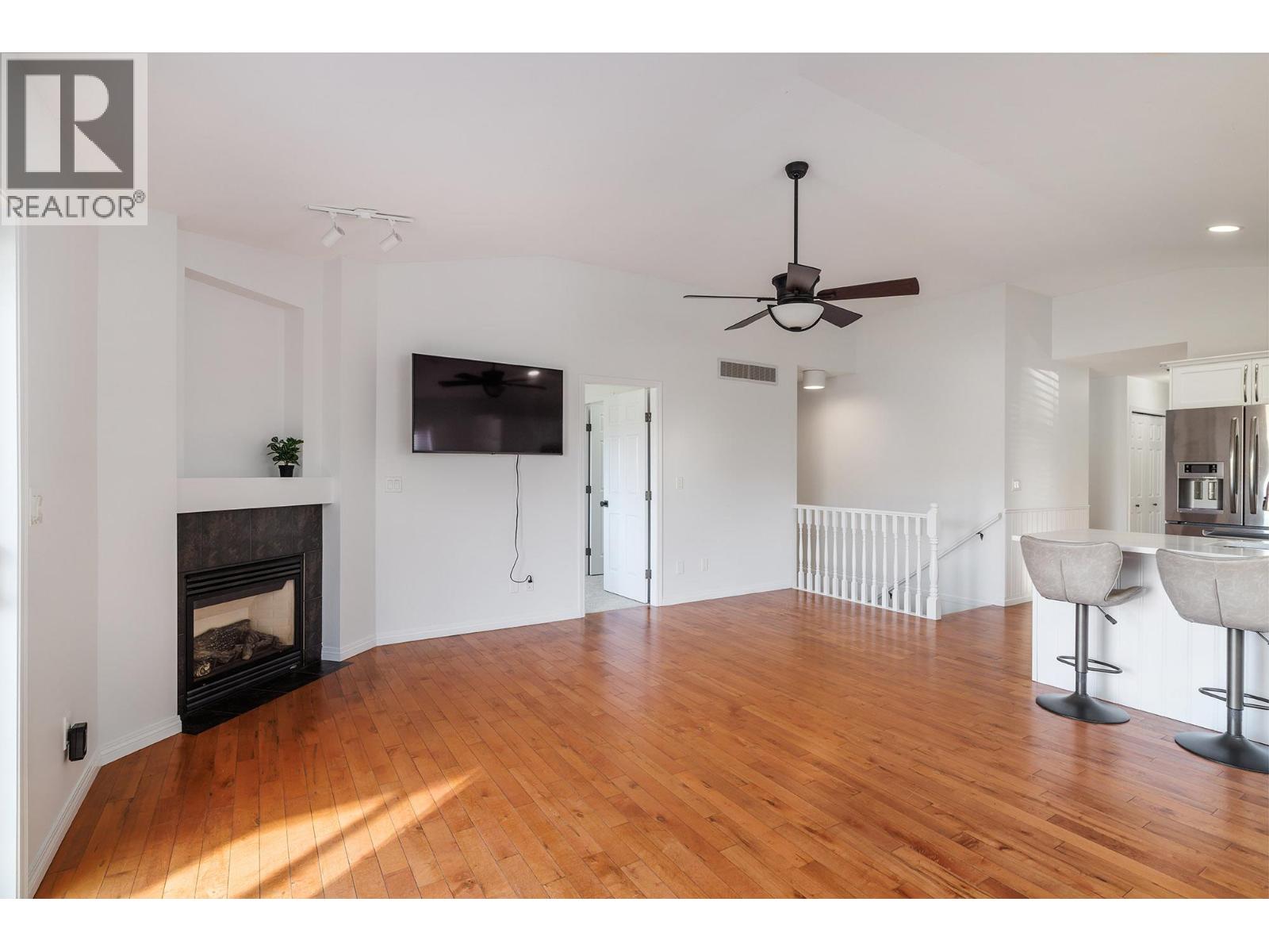 2 11392 Lodge Road, Lake Country