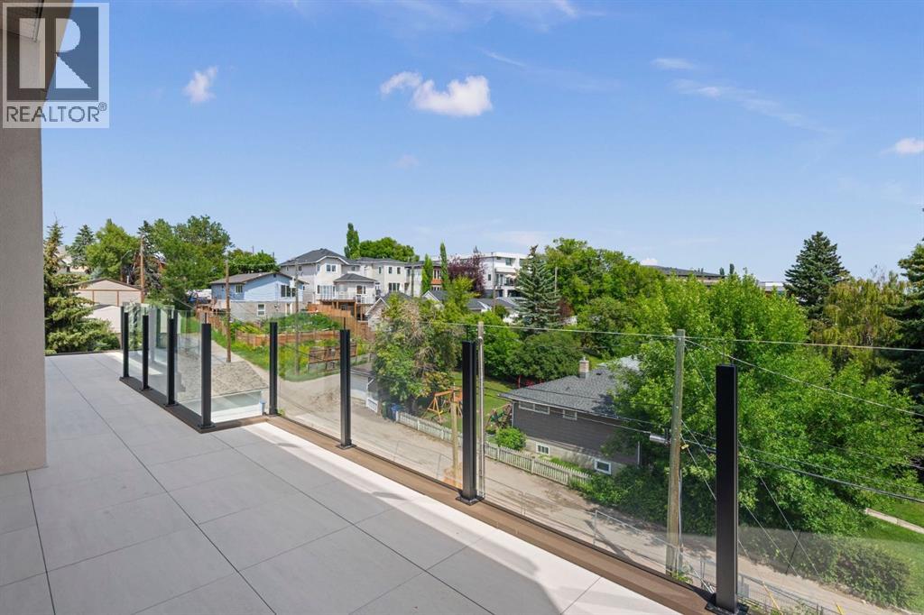 Single Family House for Sale in B  A Street SW Parkhill Calgary 