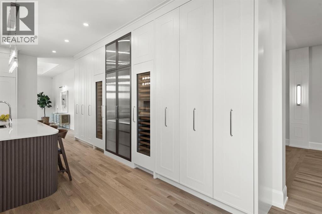 Single Family House for Sale in B  A Street SW Parkhill Calgary 