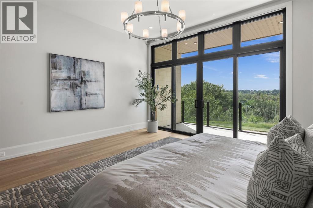 Single Family House for Sale in B  A Street SW Parkhill Calgary 