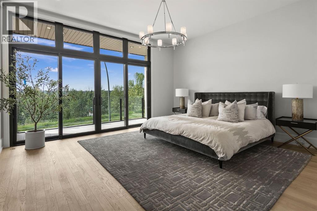 Single Family House for Sale in B  A Street SW Parkhill Calgary 