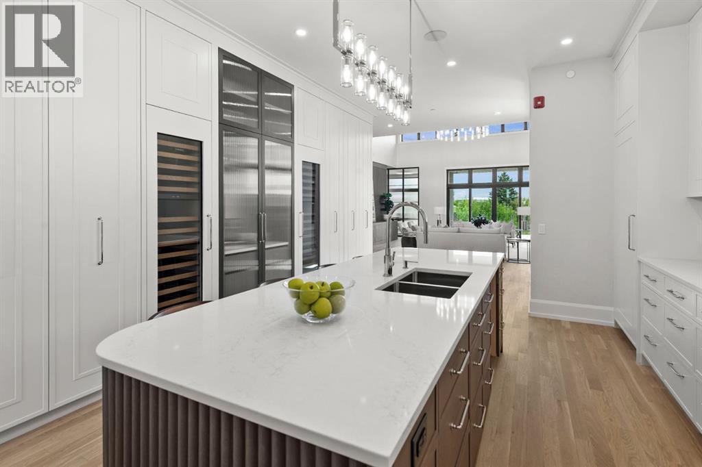 Single Family House for Sale in B  A Street SW Parkhill Calgary 