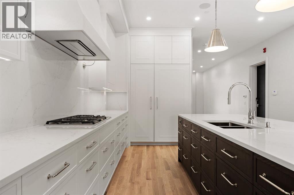 Single Family House for Sale in A  A Street SW Parkhill Calgary 