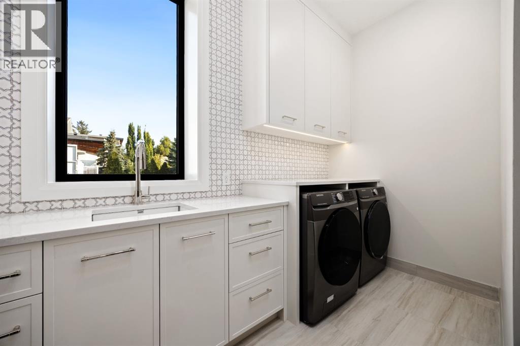 Single Family House for Sale in A  A Street SW Parkhill Calgary 