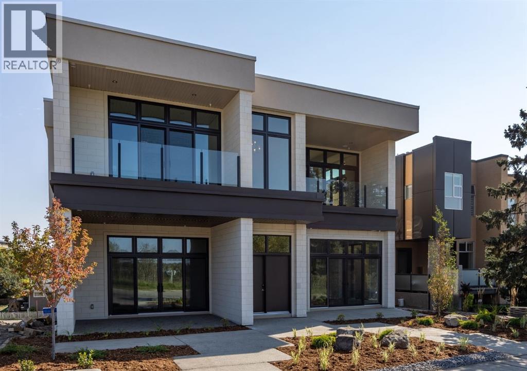 Single Family House for Sale in A  A Street SW Parkhill Calgary 