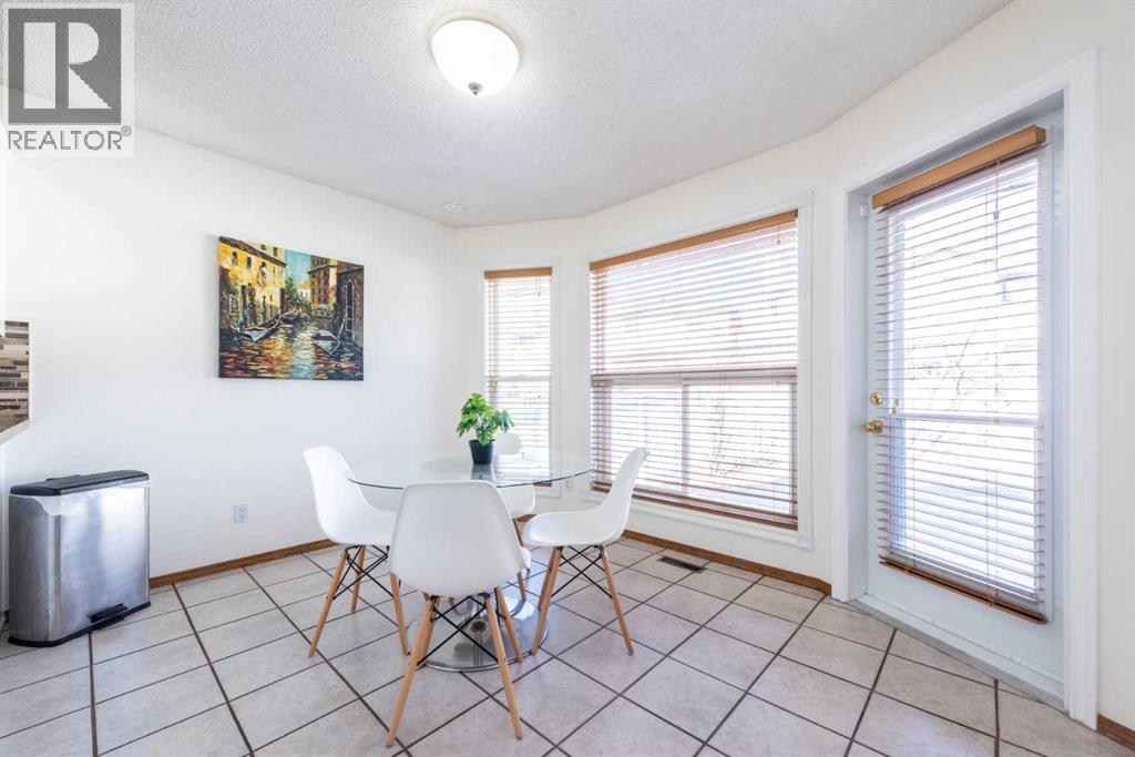 Single Family House Bungalow for Sale in  Douglas Woods Drive SE Douglasdale/Glen Calgary 