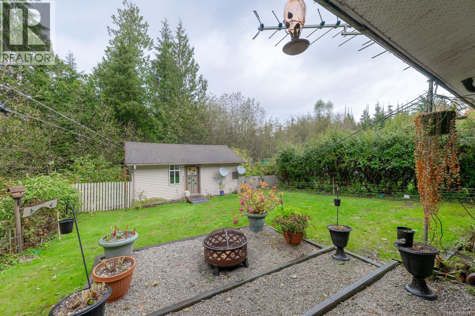 A 280 Binnacle Rd, Bamfield