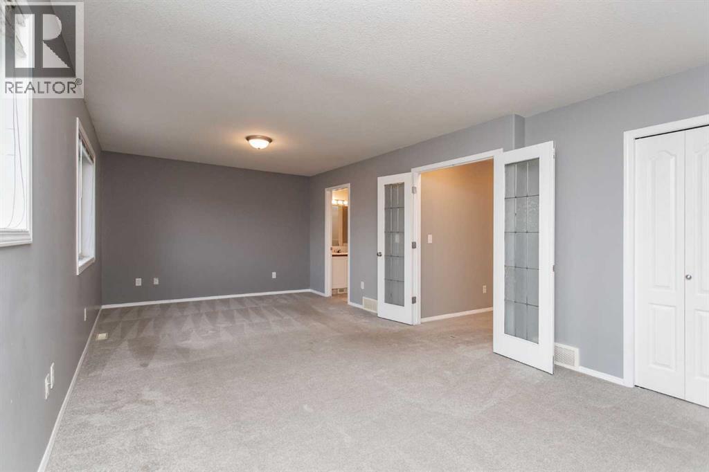 55 Arnold Close, Red Deer