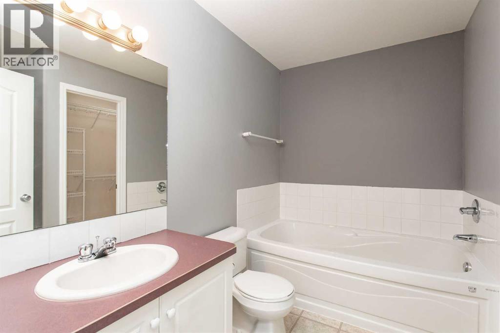 55 Arnold Close, Red Deer