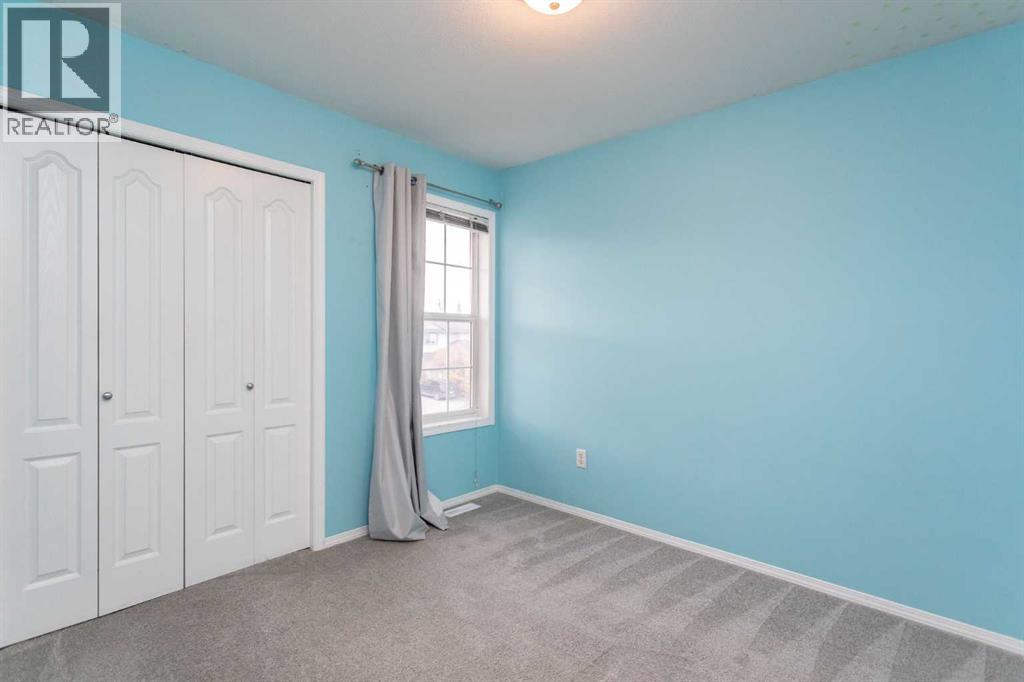 55 Arnold Close, Red Deer