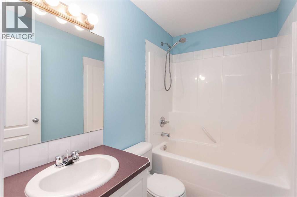 55 Arnold Close, Red Deer