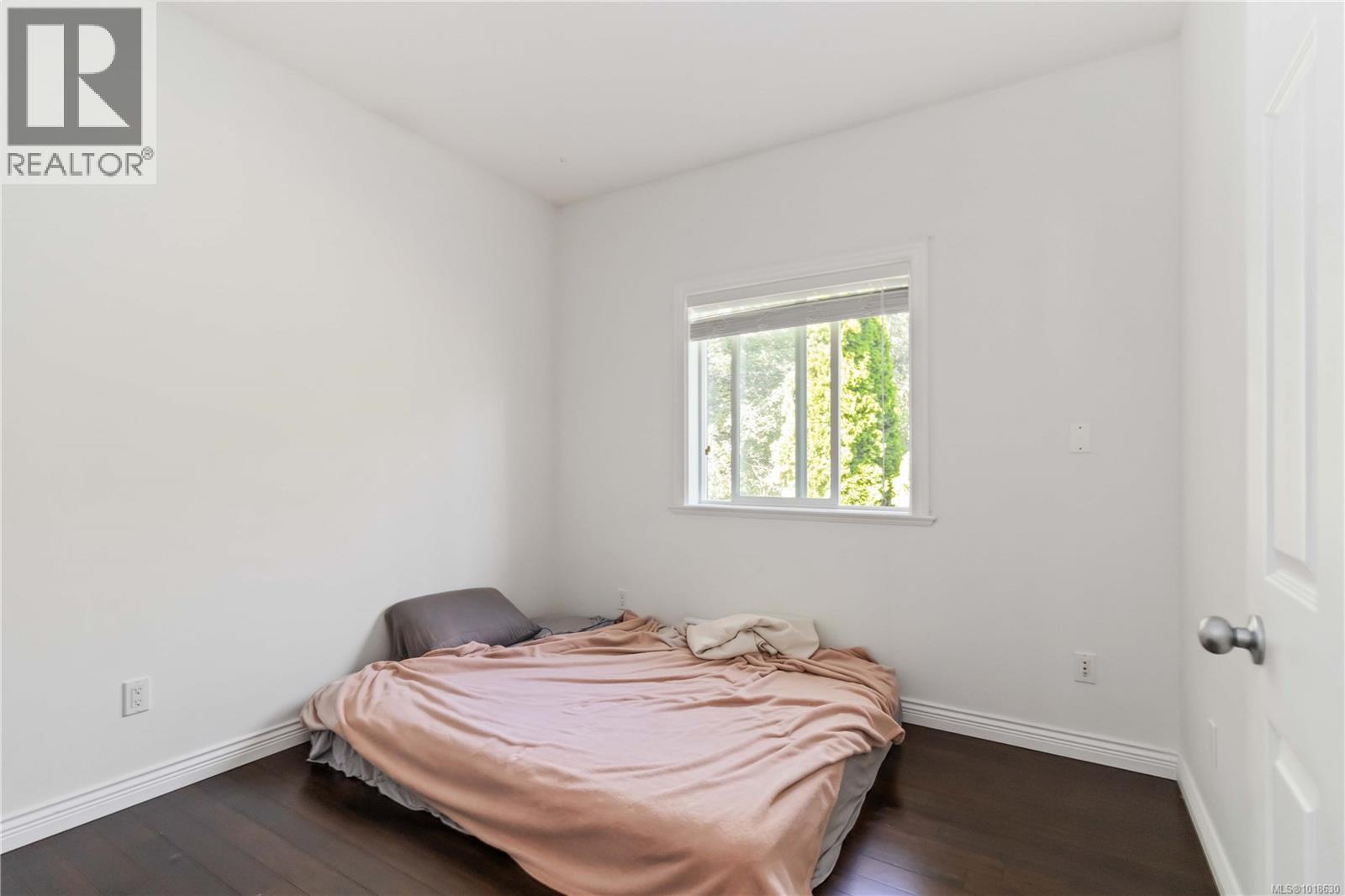  808 Jagdeep Place, Saanich