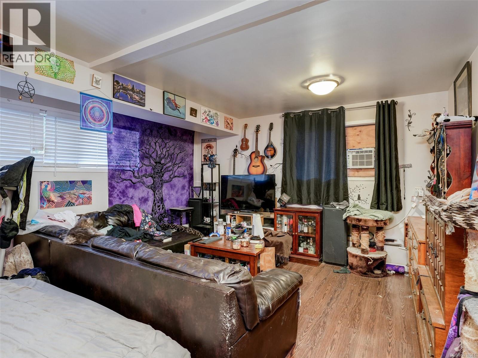 1544 GRANADA CRES - 15