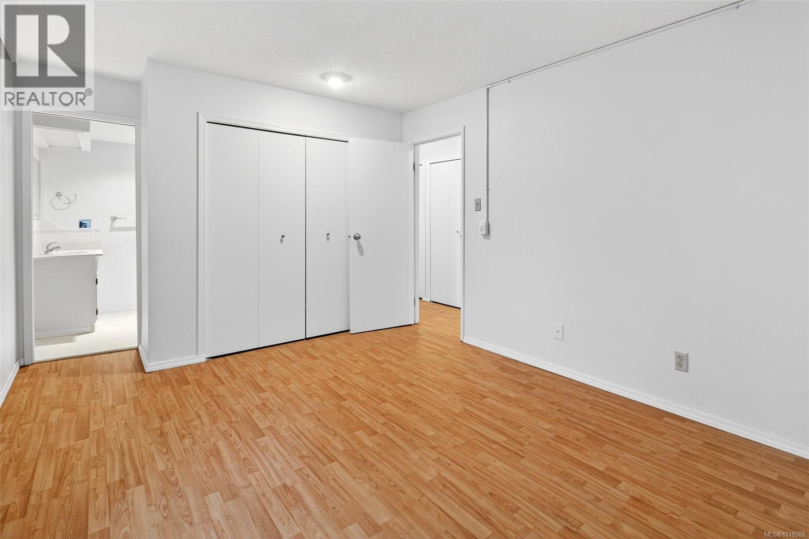 #201 1188 YATES ST - 27