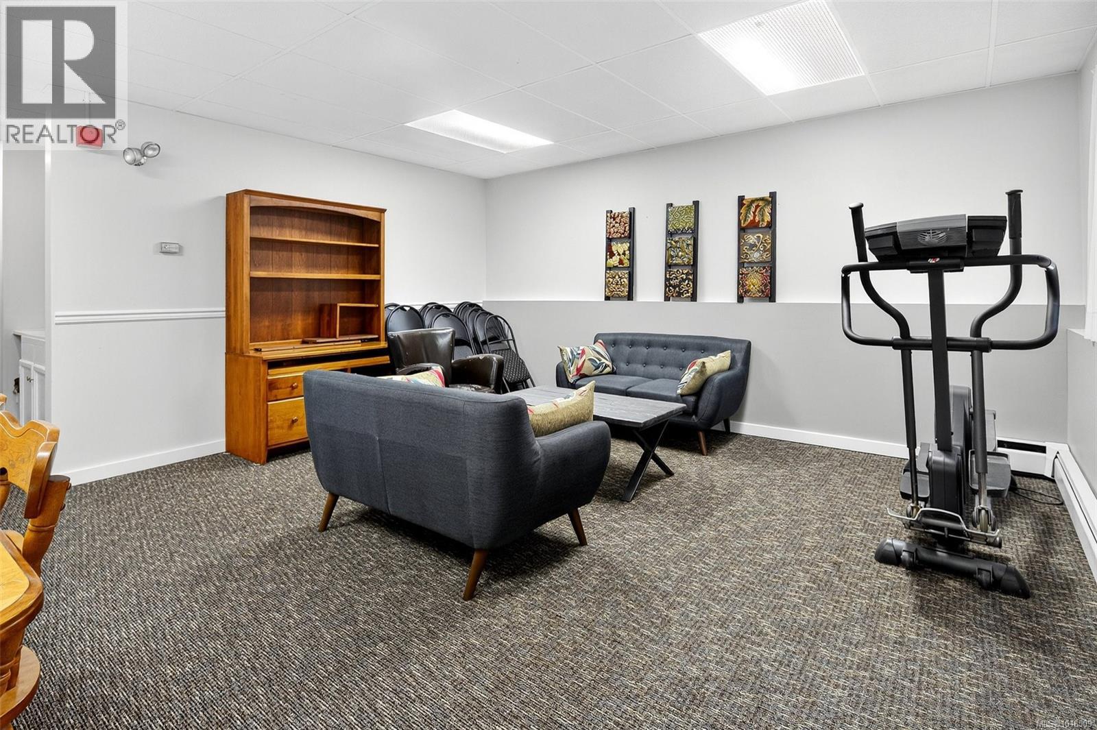 #201 1188 YATES ST - 8