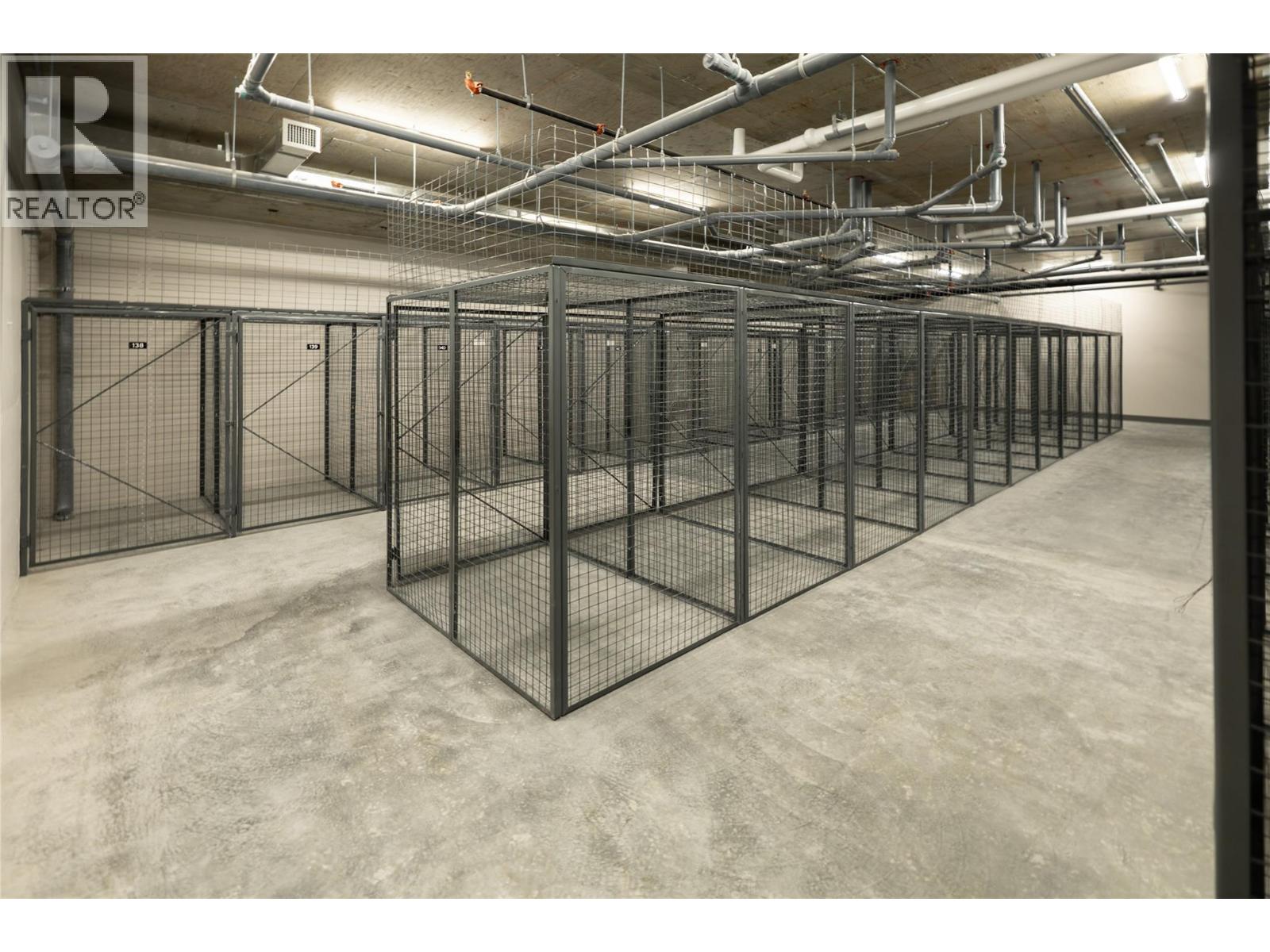 #715 3340 LAKESHORE ROAD - 55